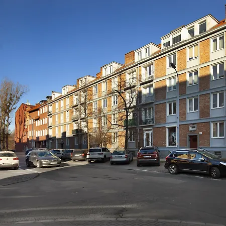 Elite Cityview Center *