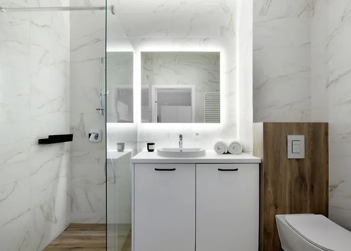 Elite Cityview Center *